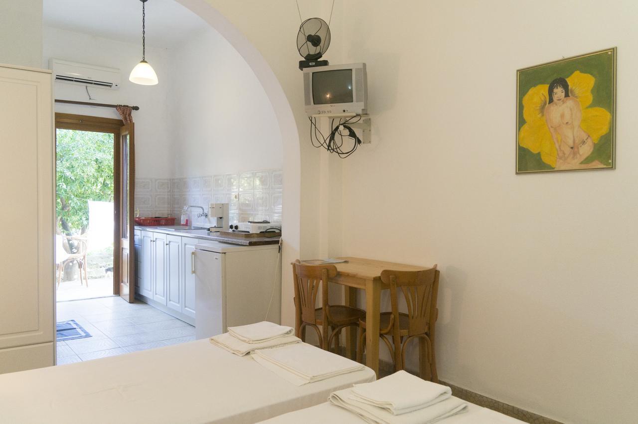 Anixi Apartamento Astypálaia Exterior foto